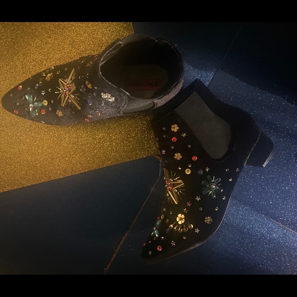 BETSEY JOHNSON LMTD STAR BEJEWELED ANKLE Boots - Picture 7 of 14
